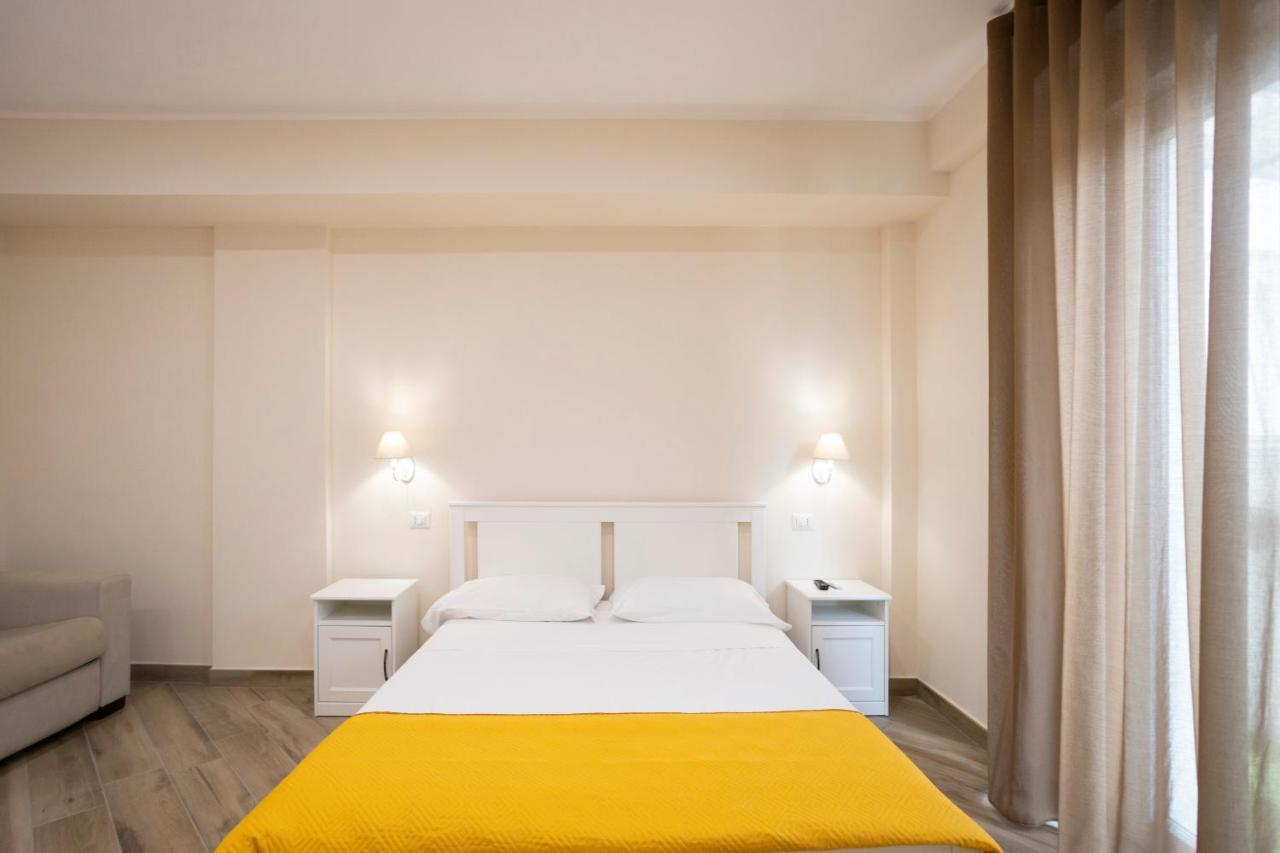 O'sole Mio Aparthotel